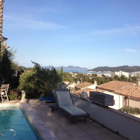 Les Tortues Vue 別荘